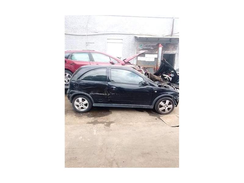 OPEL CORSA C (2003)