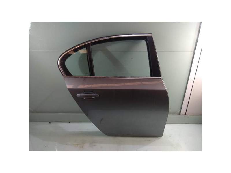 Recambio de puerta trasera derecha para bmw serie 5 berlina (e60) 2.5 24v turbodiesel cat (177 cv / 130 kw) (177 cv / 130 kw) re
