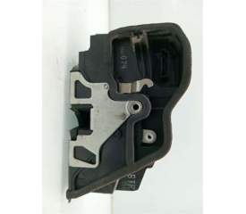 CERRADURA PUERTA DELANTERA DERECHA 7167074 
