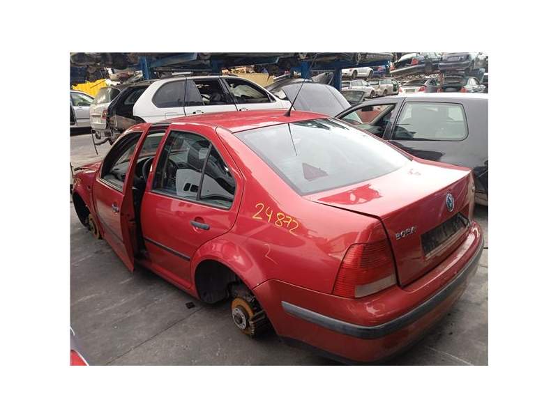 volkswagen bora berlina (1j2) del año 2002