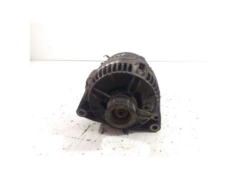 Recambio de alternador para opel vectra b caravan (1996) referencia OEM IAM 90506202  