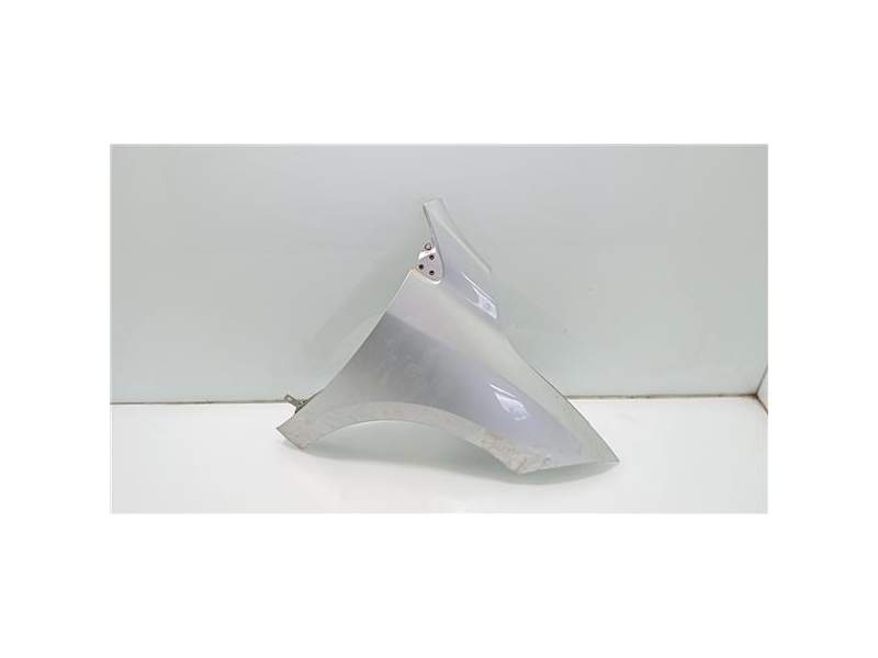 Recambio de aleta delantera derecha para renault megane iii berlina 5p (2008) referencia OEM IAM   