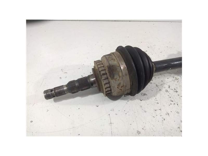 Recambio de transmision delantera izquierda para opel vectra b caravan (1996) referencia OEM IAM   