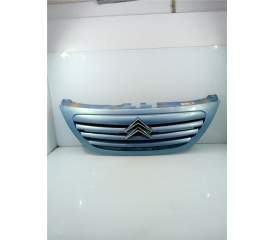 Recambio de rejilla paragolpes delantera para citroën c3 (2002) 1.4 i referencia OEM IAM 9647156577  