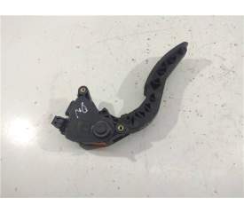 Recambio de potenciometro pedal gas para renault megane iii berlina 5 p 1.5 dci diesel (106 cv / 78 kw) referencia OEM IAM 18002