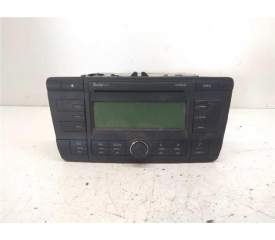 Recambio de radio / cd para skoda octavia berlina (1z3) 1.9 tdi dpf (105 cv / 77 kw) (105 cv / 77 kw) referencia OEM IAM 1Z00351