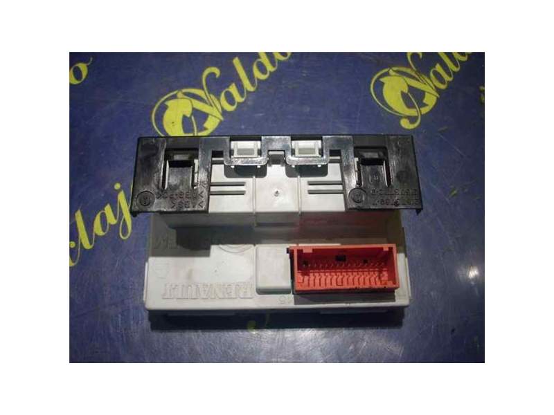Recambio de reloj de hora para renault megane ii berlina 3p (10.2002) referencia OEM IAM 8200107839  
