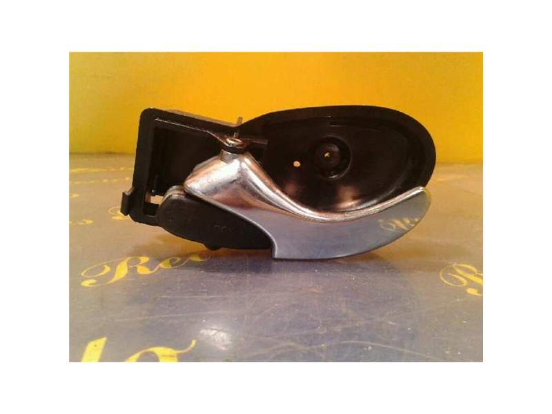 Recambio de manilla interior puerta delantera izquierda para ford focus berlina (cak)(1998) referencia OEM IAM   