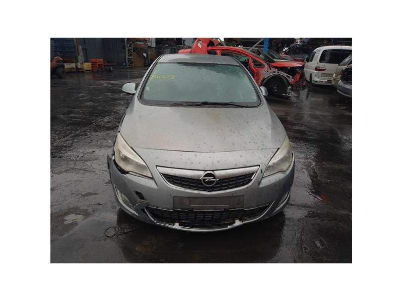 OPEL ASTRA J LIM.