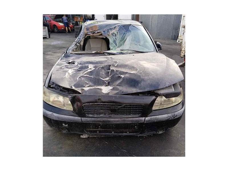 volvo s60 berlina del año 2005