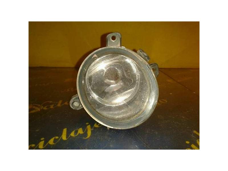 Recambio de faro antiniebla derecho para ford focus berlina (cak)(1998) referencia OEM IAM 1S7115K201AC  