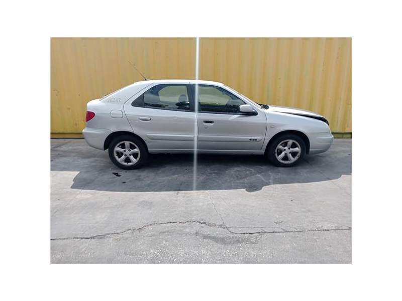 citroën xsara berlina del año 2001