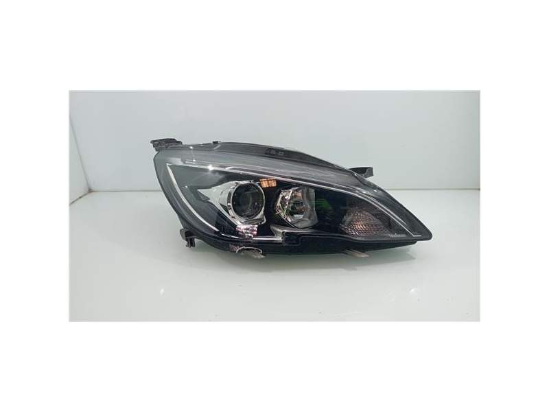 Recambio de faro delantero derecho para peugeot 308 sw (02.2014) referencia OEM IAM 9816990580  