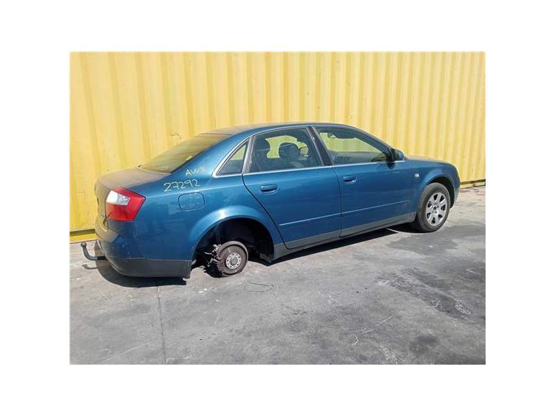 AUDI A4 BERLINA (8E)(12.2001)