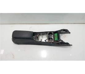 Recambio de consola para bmw serie 1 berlina (f40)(2019) referencia OEM IAM 6823557  