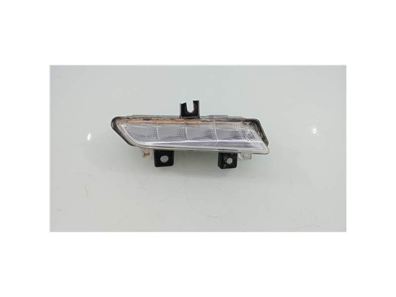 Recambio de piloto intermitente lateral delantero derecho para renault clio iv (2012) referencia OEM IAM 89208541  