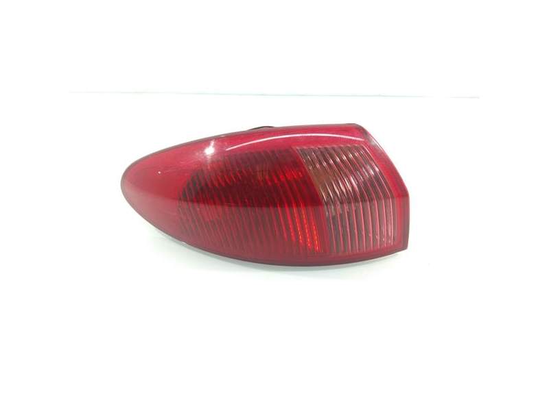 Recambio de piloto trasero izquierdo para alfa romeo 147 (190)(2000) referencia OEM IAM 6757650  