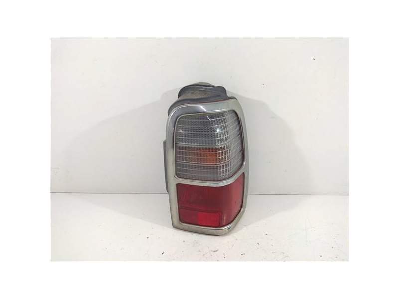 Recambio de piloto trasero derecho para toyota hilux (kun)(2005) referencia OEM IAM   