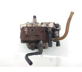 Recambio de bomba inyectora para renault megane ii berlina 3p 1.9 dci diesel fap (131 cv / 96 kw) referencia OEM IAM 8200342594 