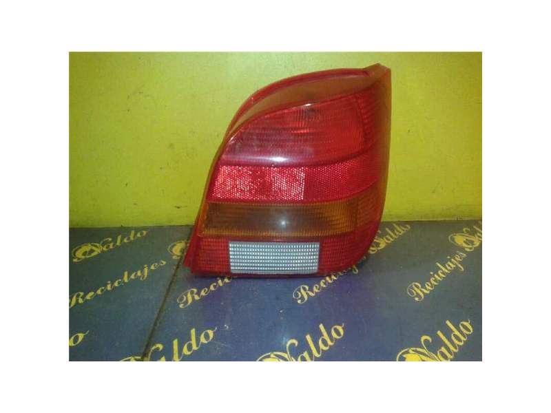 Recambio de piloto trasero derecho para ford fiesta berlina 1.8 diesel cat (60 cv / 44 kw) referencia OEM IAM   