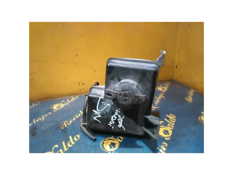 Recambio de deposito limpiaparabrisas para hyundai santa fe (bm) 2.2 crdi cat (150 cv / 110 kw) referencia OEM IAM   