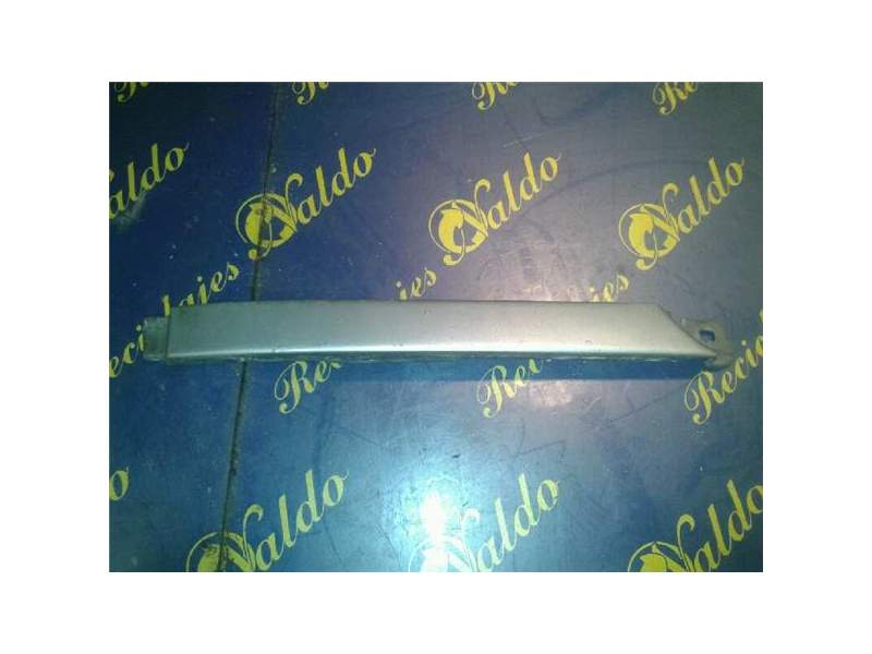 Recambio de rejilla bajo faro derecha para audi a6 avant (c4)(1994) referencia OEM IAM   
