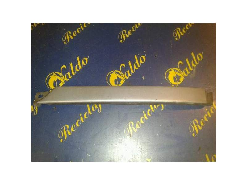 Recambio de rejilla bajo faro izquierda para audi a6 avant (c4)(1994) referencia OEM IAM   