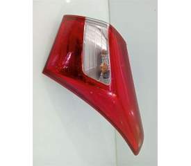 PILOTO TRASERO DERECHO 92402-A5020 / 92420A5020 / 92402A5020 