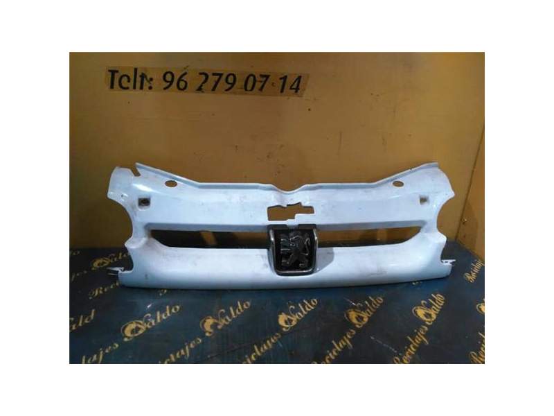 Recambio de rejilla capo para peugeot partner (s1)(07.199612.2003) referencia OEM IAM   