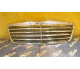 Recambio de rejilla capo para mercedes-benz clase e (bm 210) berlina (05.1995) referencia OEM IAM   