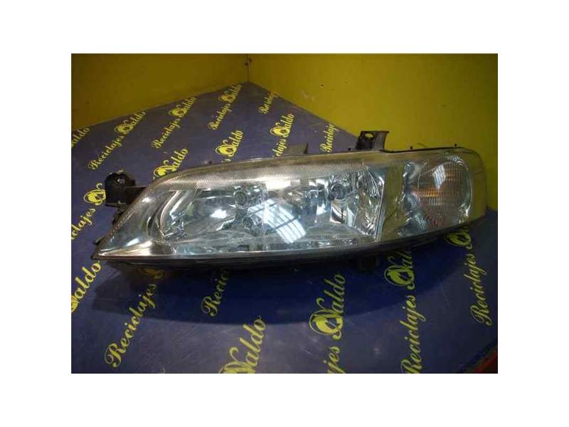 Recambio de faro delantero izquierdo para opel vectra b caravan 2.0 dti (101 cv / 74 kw) referencia OEM IAM   