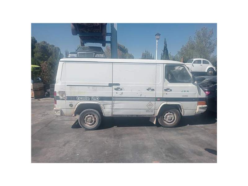 NISSAN TRADE