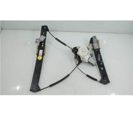 ELEVALUNAS ELECTRICO TRASERO DERECHO 4KE839462 