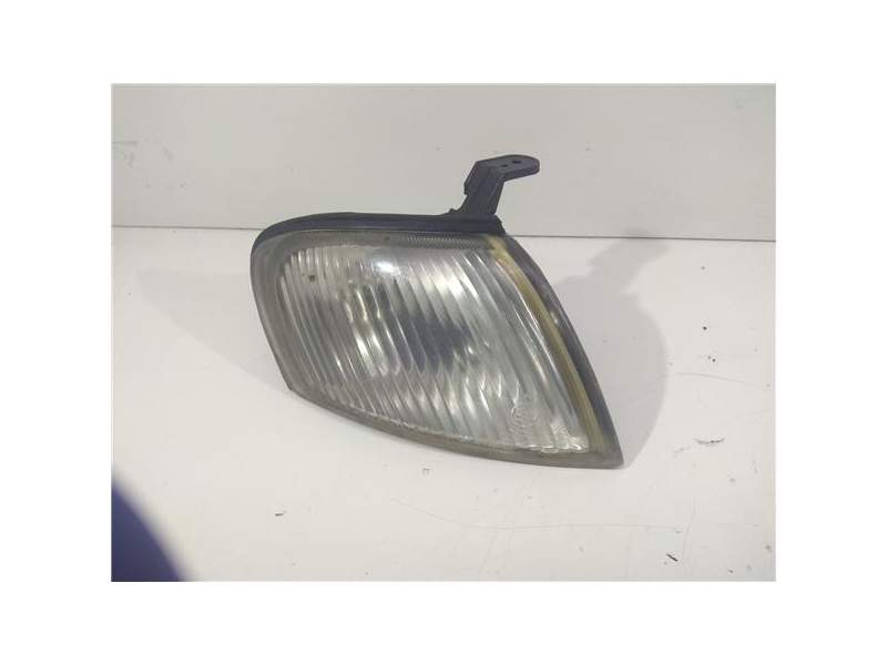 Recambio de piloto intermitente lateral delantero derecho para kia sephia 1.5 cat (80 cv / 59 kw) (80 cv / 59 kw) referencia OEM