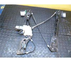 ELEVALUNAS ELECTRICO DELANTERO DERECHO A2118203042 