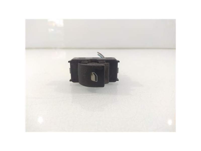 Recambio de mando elevalunas delantero derecho para peugeot partner furgón (05.2008) 1.6 l1 confort [1,6 ltr. - 66 kw 16v hdi] r