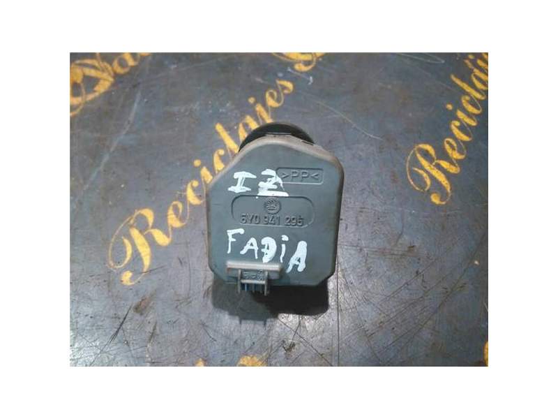 Recambio de motor regulacion faros para skoda fabia (6y2/6y3) 1.4 (60 cv / 44 kw) referencia OEM IAM 6Y0941295  