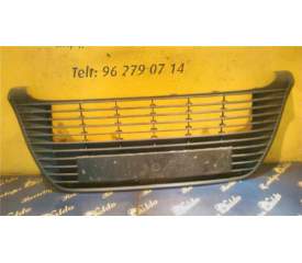 Recambio de rejilla capo para audi a4 ber. (b8) 2.0 16v tdi (170 cv / 125 kw) referencia OEM IAM   