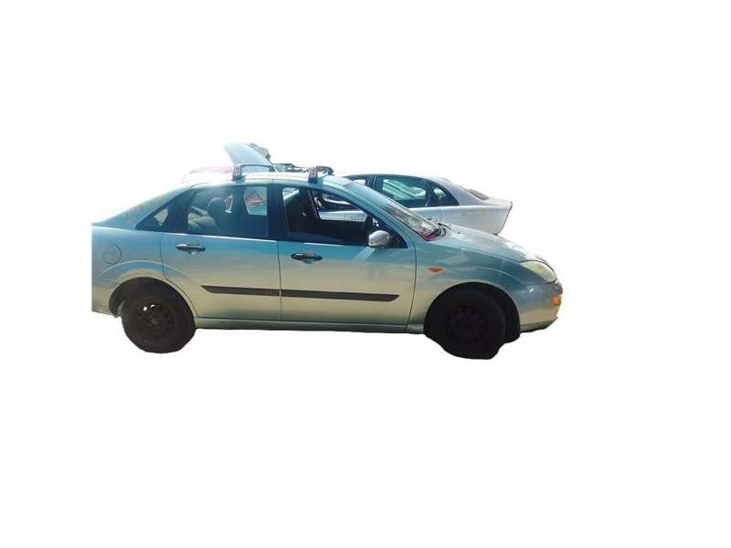 ford focus berlina (cak)(1998) del año 2002