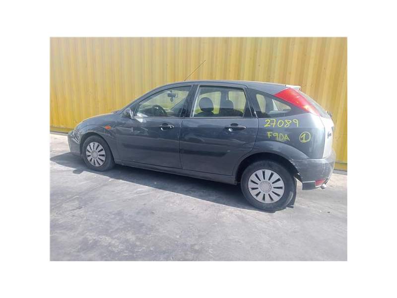 ford focus berlina (cak) del año 2003