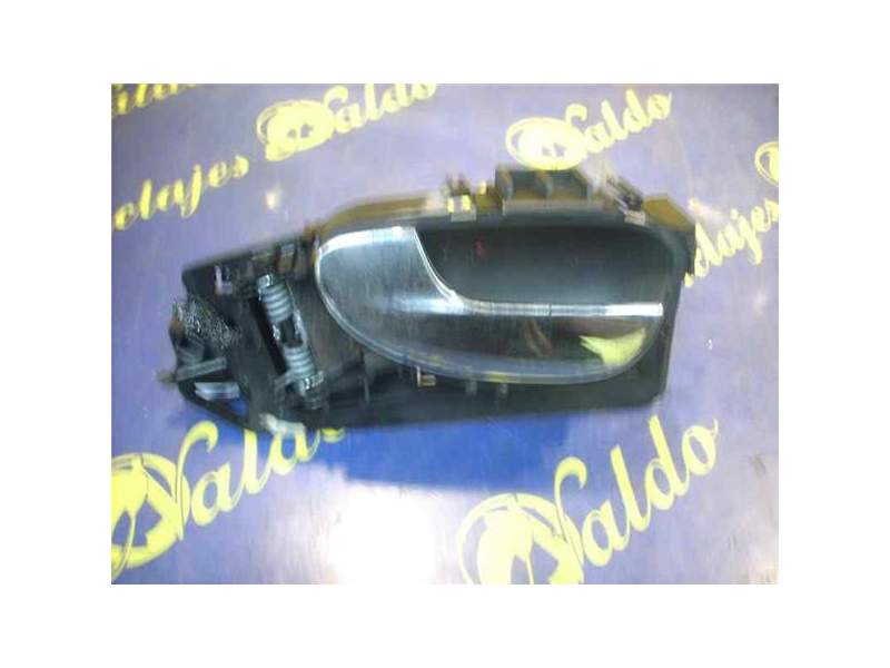 Recambio de manilla interior puerta delantera izquierda para peugeot 307 (s1)(04.200106.2005) referencia OEM IAM   