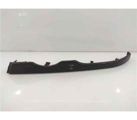 Recambio de rejilla bajo faro izquierda para bmw serie 3 berlina (e46) 1.9 cat (105 cv / 77 kw) referencia OEM IAM   