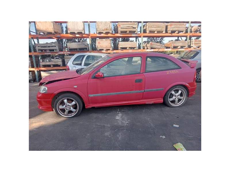 opel astra g coupe (2000) del año 2004
