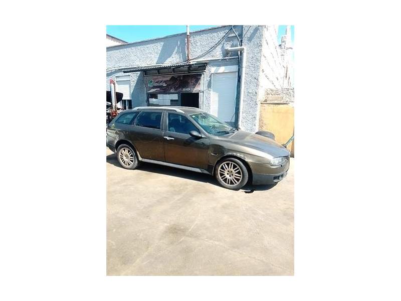 alfa romeo 156 sportwagon (2003) del año 2004