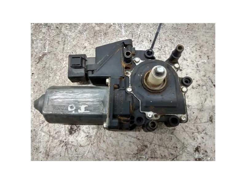 Recambio de motor elevalunas delantero izquierdo para audi a6 avant (4b5)(2001) referencia OEM IAM 119024114  