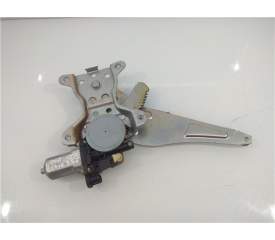 ELEVALUNAS ELECTRICO TRASERO DERECHO 8353079J00 