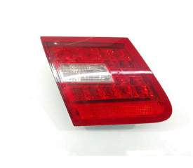 PILOTO TRASERO IZQUIERDO A2078200364 
