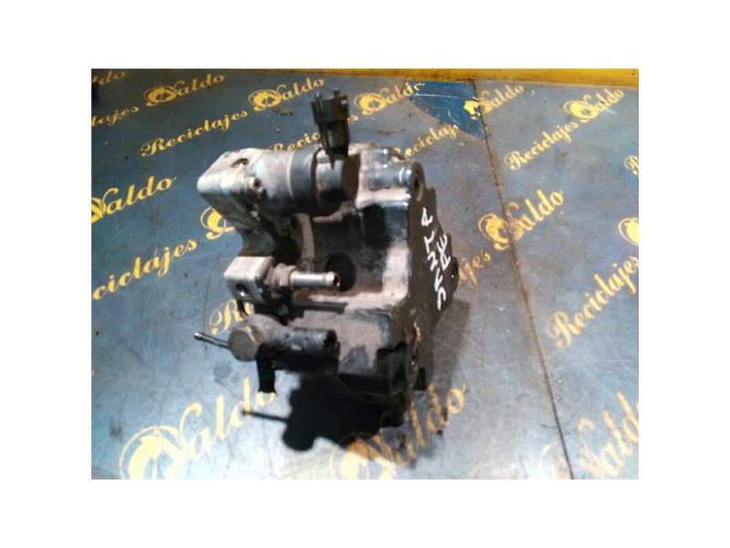 Recambio de bomba inyectora para kia carens (un) 2.0 crdi (140 cv / 103 kw) referencia OEM IAM 0445010121  