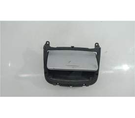 Recambio de cenicero para renault laguna iii grandtour (2007) 2.0 dynamique [2,0 ltr. - 110 kw dci diesel fap] referencia OEM IA