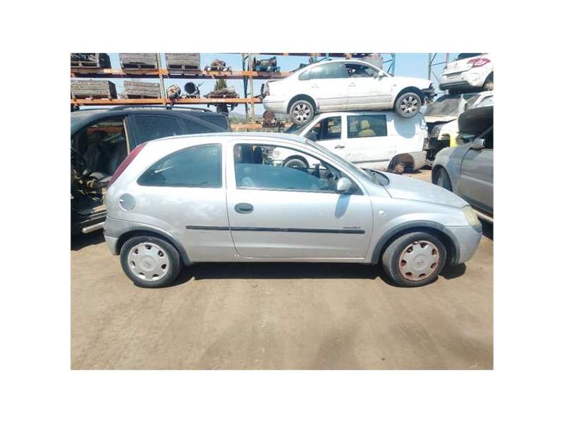 OPEL CORSA C (2000)
